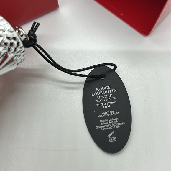 Rouge Christian Louboutin Velvet Matte Lip Colour  Retro Berry 148M, 0.13oz BNIB - Picture 5 of 15